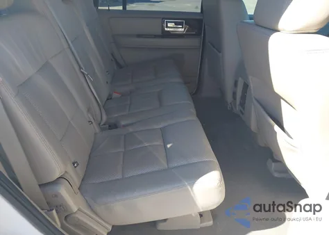 2013 Lincoln Navigator z USA, uszkodzony, nr VIN 5LMJJ2J51DEL06620